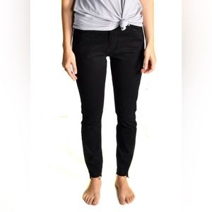 Step Hem Everyday Skinny Jeans - Black